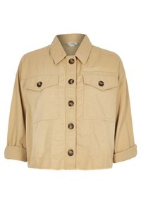 Takki khaki yang dipotong, terbuat dari kain yang kuat, menampilkan kerah klasik, penutupan depan dengan kancing, dan dua kantong dada dengan penutup kancing.