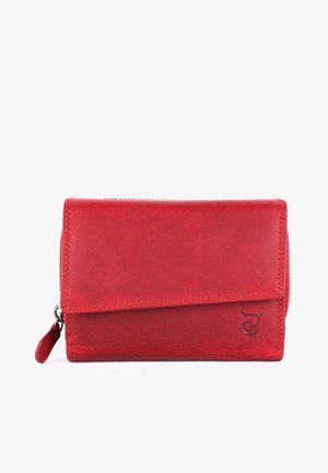 Cartera de cuero rojo con textura suave, tapa plegable, cremallera plateada y logotipo en relieve en la parte frontal. Diseño compacto con bordes cosidos.