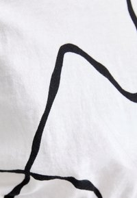 KNITID GRAFFITI CREW - Neule - laser white/pantone