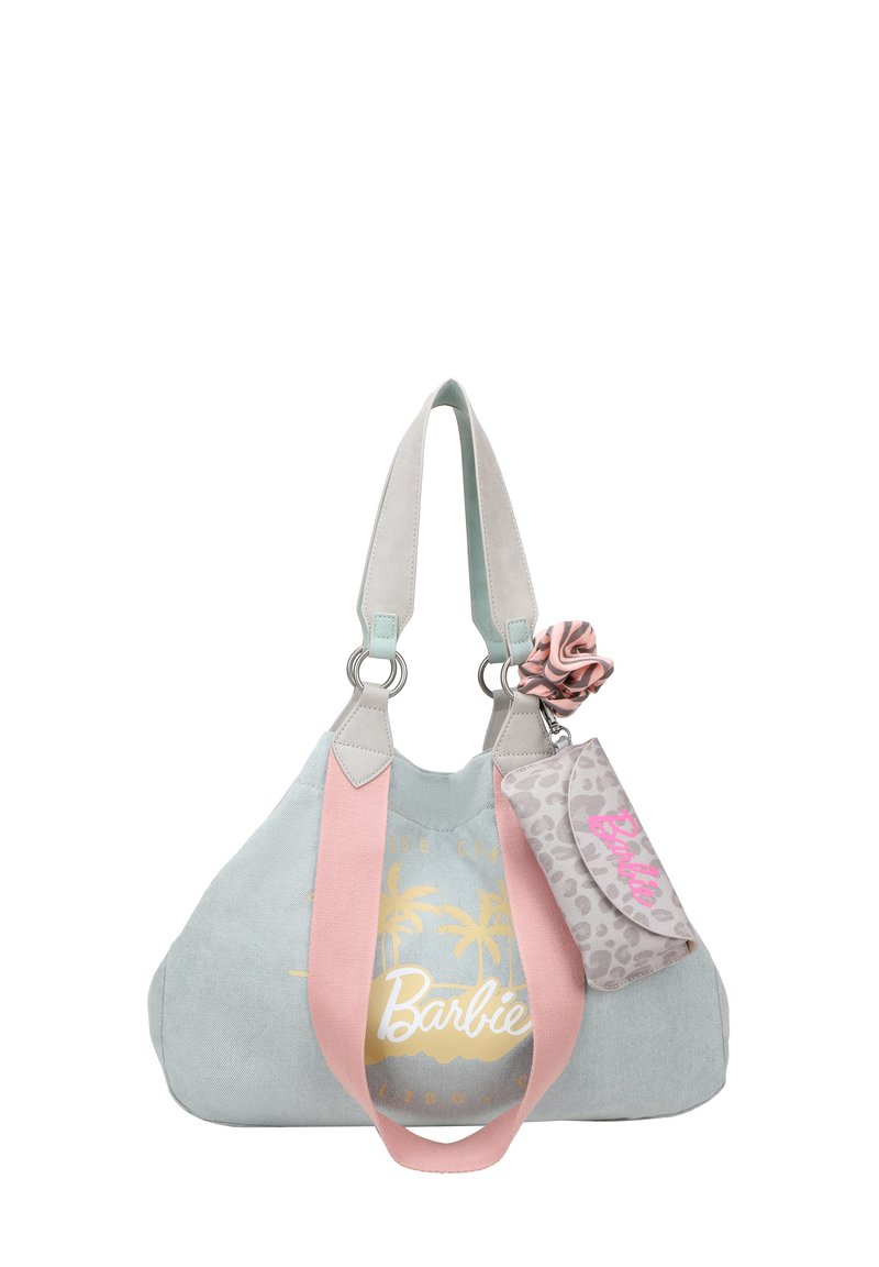 Sac fourre-tout en toile bleu clair avec des poignées roses, imprimé palmier doré, et une pochette détachable en léopard gris avec un logo "Barbie" rose.