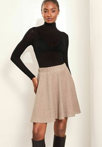 Jupe Lipsy Taille 14 Grise - Neuve Avec étiquettes, Style Droit, Mi-longue