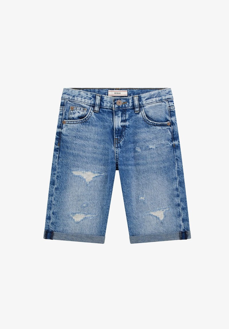 Short en denim bleu avec braguette à boutons, passants pour ceinture, cinq poches, ourlets roulés et légers détails usés sur le devant.