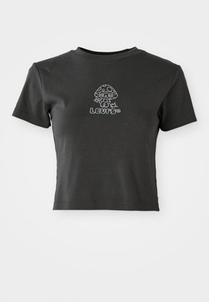 Zwarte cropped t-shirt met korte mouwen, versierd met een met strass steentjes bedekte cartoon paddenstoel en het woord "LLUMO" eronder.