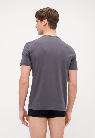 Emporio Armani CREW NECK 2 PACK - Undertröja - magnete/blu