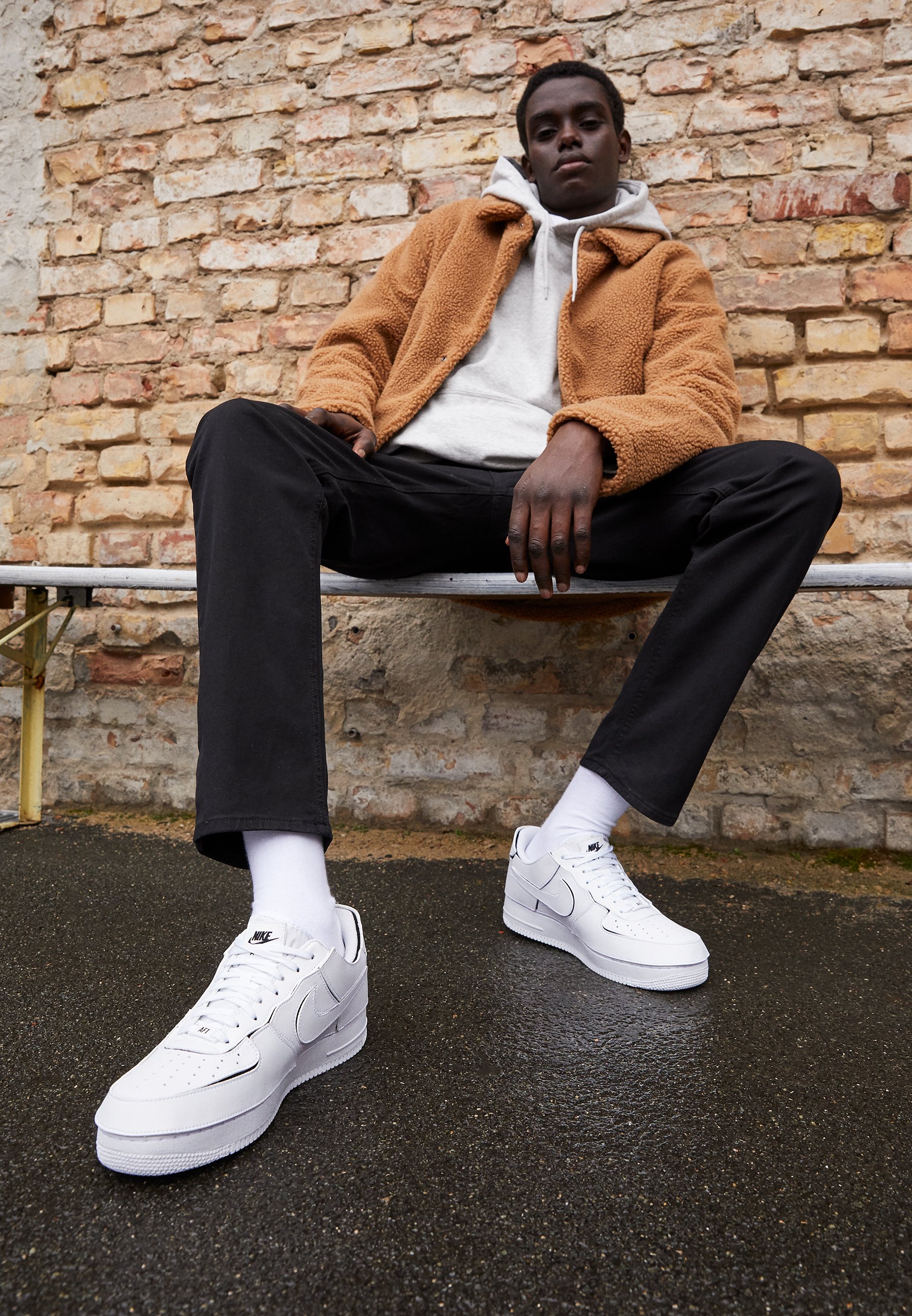 Nike Sportswear Air Force 1 1 Sneaker Low White Black Cosmic Clay Weiss Zalando De