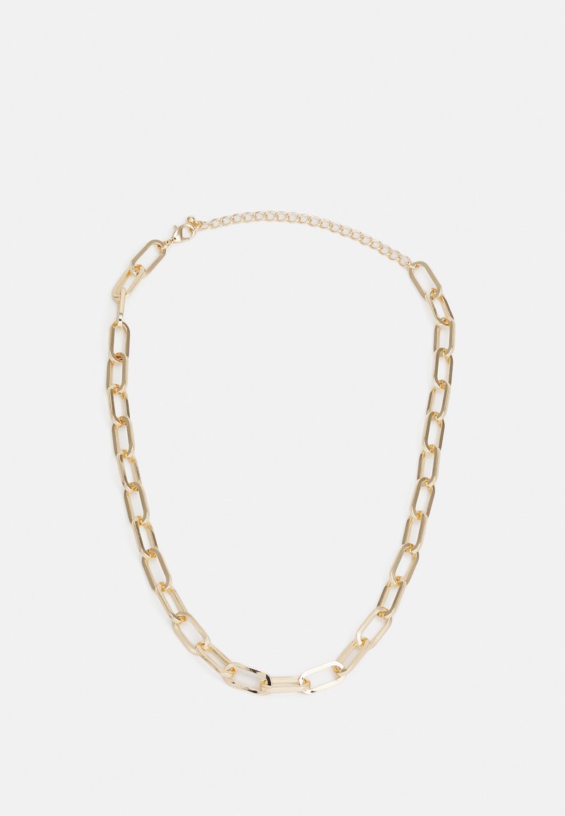 Collana in oro realizzata con link allungati, caratterizzata da una finitura lucida, con chiusura a gancio e catena regolabile per la misura.