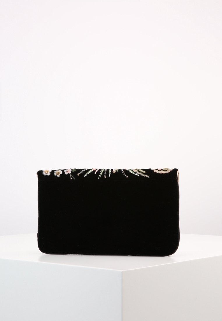 Pochette Soirée New Look Noire Imprimé Serpent - Fermeture Bracelet Argenté, Occasion Mais Stylée