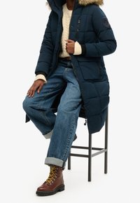 Superdry & Co Zimní kabát - dark blue