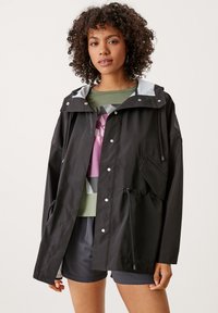 QS SAC À DOS INTÉGRÉ - Parka