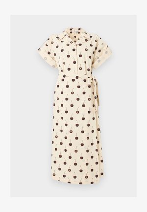 Cremiges Midi-Kleid mit kurzen Ärmeln, Kragen, Kirschmuster, Knopfleiste vorne und einem Taillengürtel zum Binden.