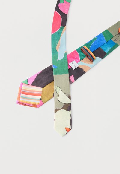 Μεταξωτή γραβάτα με πολύχρωμα αφηρημένα λουλουδένια και γεωμετρικά σχέδια, πολύχρωμη ριγέ επένδυση εσωτερικά και εμφανές ετικέτα σχεδιαστή Paul Smith.