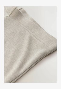 Selectat, oatmeal marl