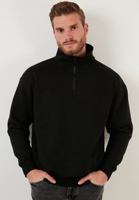 Buratti REGULAR FIT - Melegítőfelső - black