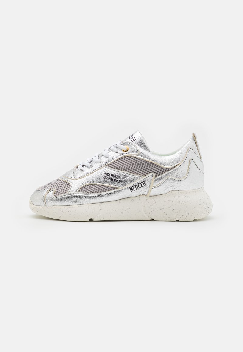 Damen Sneaker low | Mercer Amsterdam W3RD UNISEX Sneaker low silver/silberfarben - YG23793 Damen Sneaker low | Mercer Amsterdam W3RD UNISEX Sneaker low silver/silberfarben - YG23793