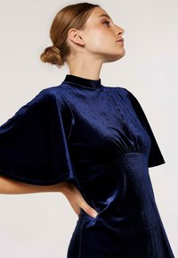 Apricot FLARE MINI - Cocktailkleid/festliches Kleid - navy