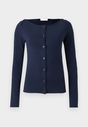 Mörkblå långärmad cardigan i mjukt material, med rundad halsringning och sex knappstängning fram med matchande knappar.