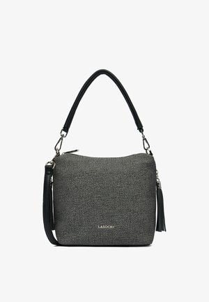 Bolso gris texturizado con correas negras desmontables para el hombro y la mano, herrajes plateados y un detalle de borla en el lateral.