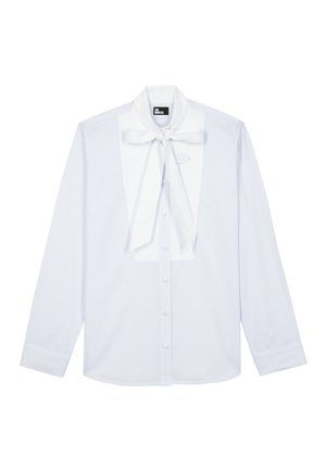 Stribet skjorte i lys blå og hvid med en slipskrave og brystlomme. Bomuldsstof, lange ærmer og regular fit design.