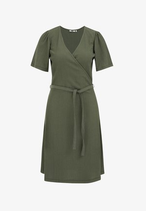 Olīvu zaļa apakšsvārku kleita ar īsām puff piedurknēm, strukturētu audumu, V veida kaklu un saskaņotu jostu viduklī. Vidēja garuma, A formas.