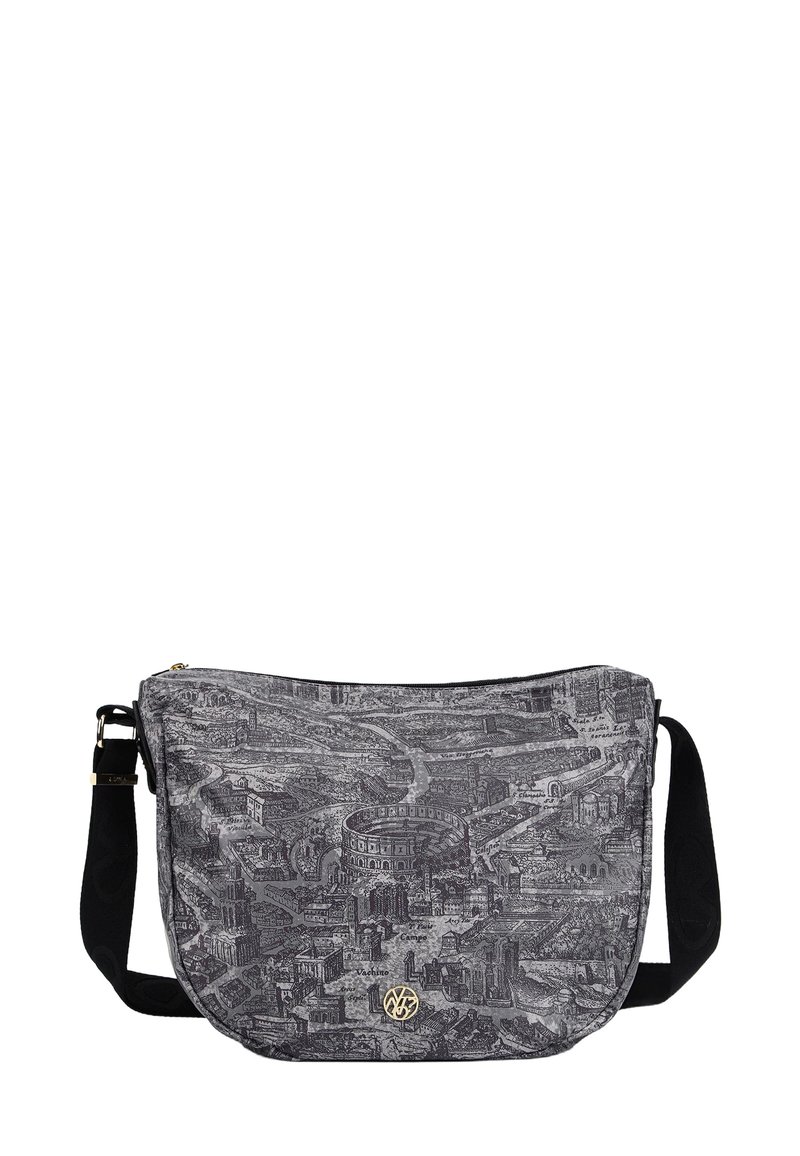 Borsa a spalla realizzata in tessuto con un design di mappa in bianco e nero. La borsa presenta una chiusura con zip e una tracolla nera regolabile.