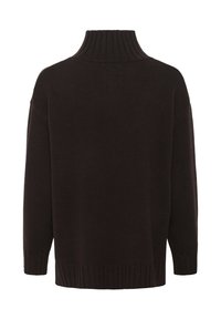 Pull en tricot noir avec un col côtes haut, des épaules tombantes et des détails d'ourlet côtelé, affichant une coupe décontractée et un tissu texturé.