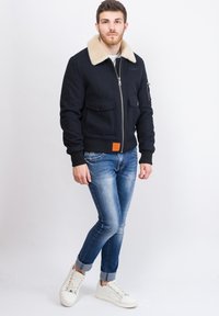 Bombers AVIATOR - Übergangsjacke - black