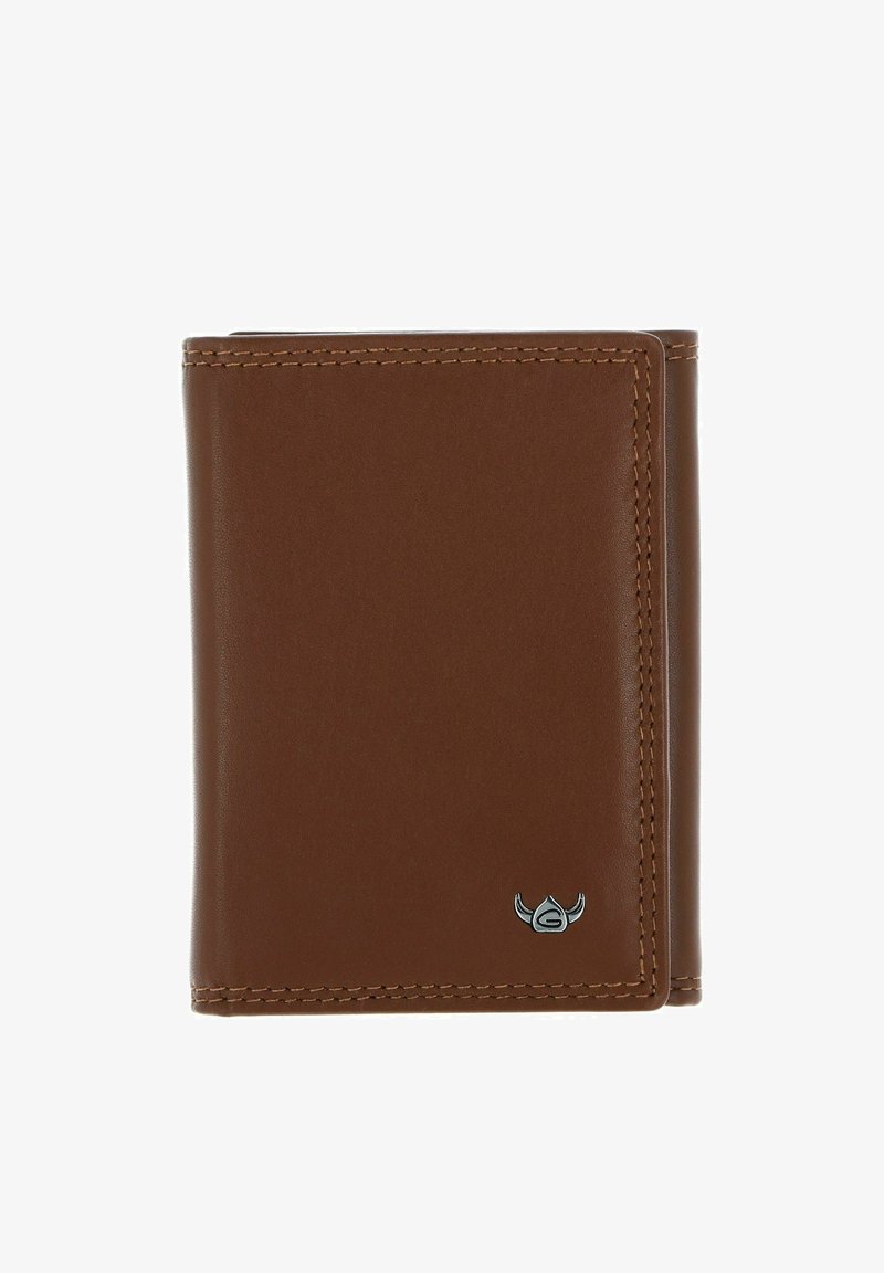 Portefeuille bifold en cuir marron avec coutures visibles et un petit emblème argenté dans le coin inférieur droit.