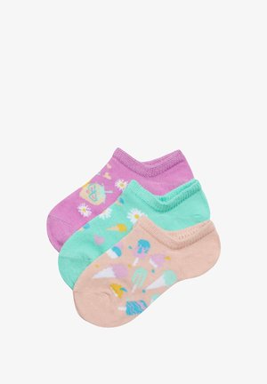 Tres pares de calcetines de tobillo coloridos: lavanda con margaritas, menta con corazones y durazno con patrones de helados. Tejido suave, diseño casual.
