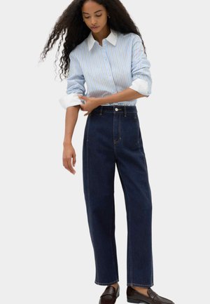 Marks & Spencer, UPDATED CARROT JEAN.. - Jeans Tapered Fit - indigo mix