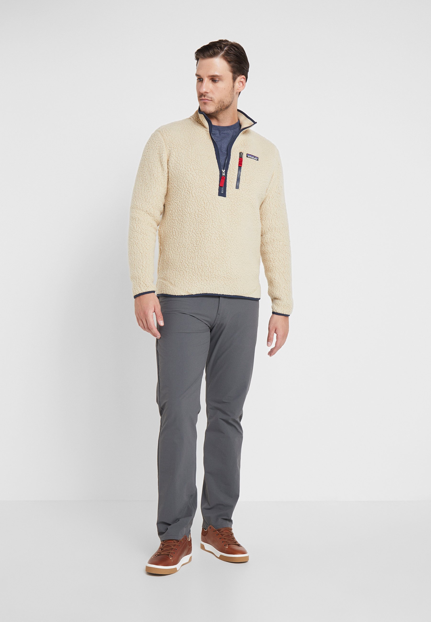 Patagonia RETRO PILE Fleecegenser el cap khakikhaki Patagonia RETRO PILE Fleecegenser el cap khakikhaki
