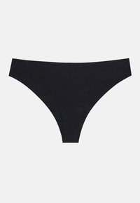 Chiloți negri tip thong, material moale, design fără cusături, talie medie, textură netedă, fără accesorii sau detalii vizibile.