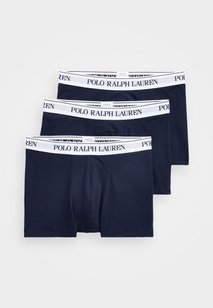 Tre par navy bomullsboxere med en hvit linning som har "POLO RALPH LAUREN" logo trykket i svart. Glatt tekstur gjennom hele.