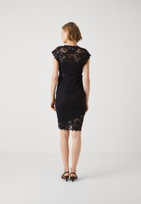 MAMALICIOUS MLMIVANE TESS CAP DRESS - Kokteilinė suknelė / vakarėlių suknelė - black