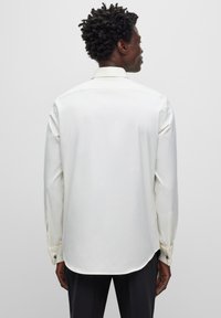BOSS JOE SPREAD DC - Zakelijk overhemd - natural one