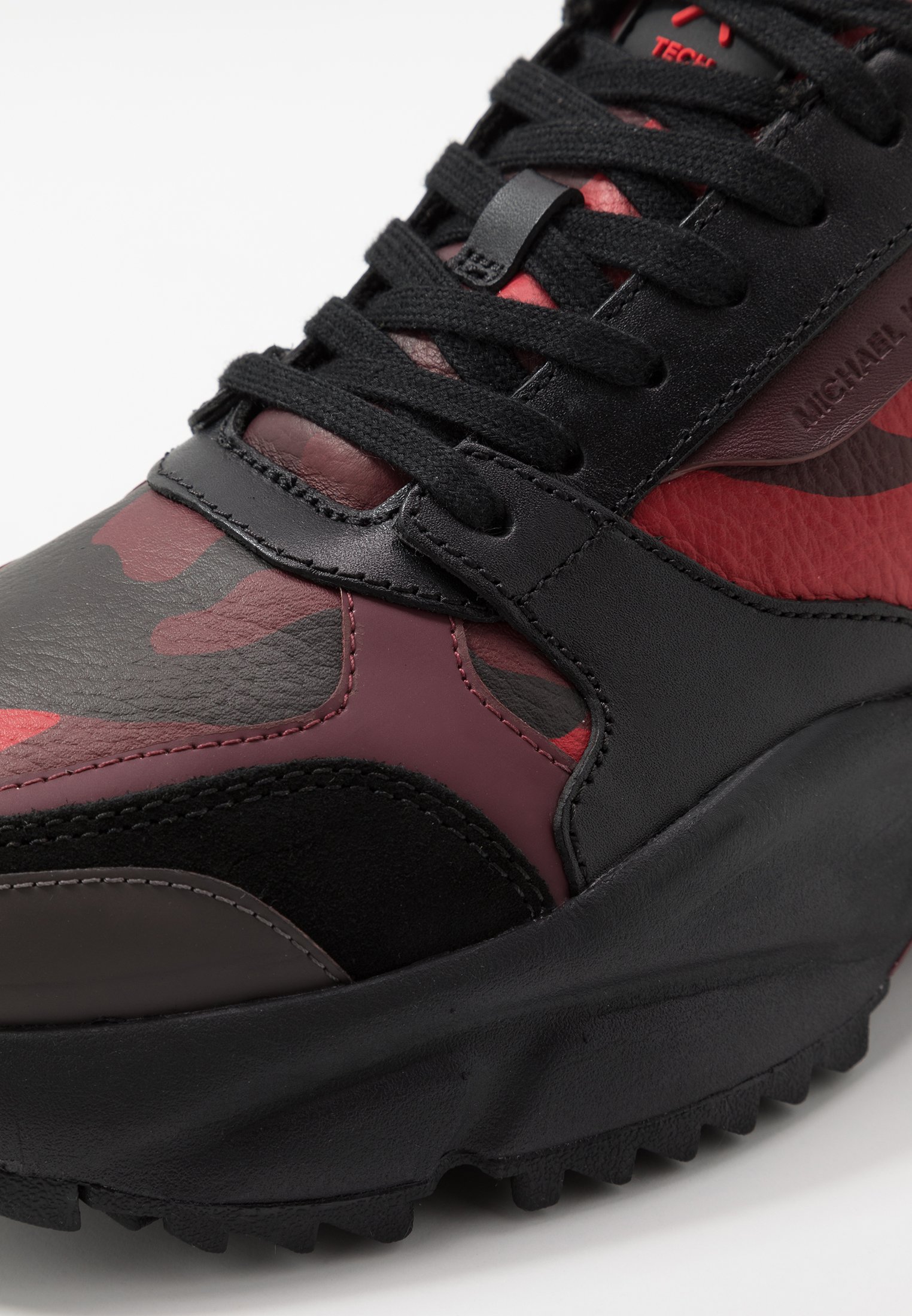 basket michael kors homme rouge
