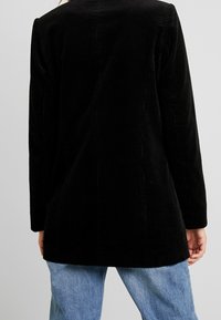 Vero Moda Cappotto corto - black