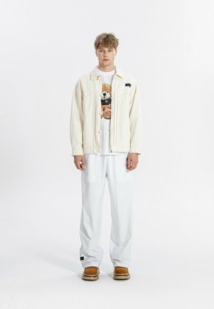 MWM, MW091070453 UNISEX - Chaqueta vaquera - beige