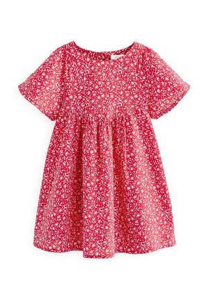 Vestido rojo con un patrón floral blanco, escote redondo, mangas cortas y cintura fruncida, hecho de una tela ligera.