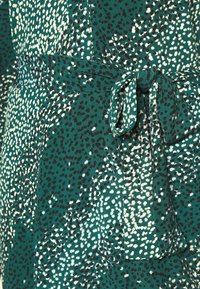 Vero Moda Skjortklänning - green