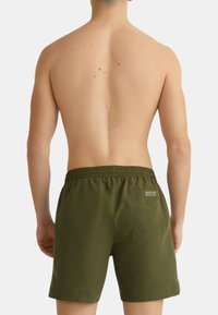 Guess Shorts da mare - verde