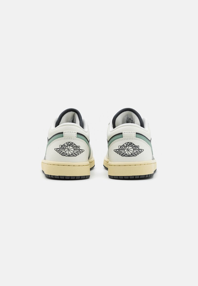 AIR JORDAN 1 - Tenisky - anthracite/jade smoke/sail/legend sand