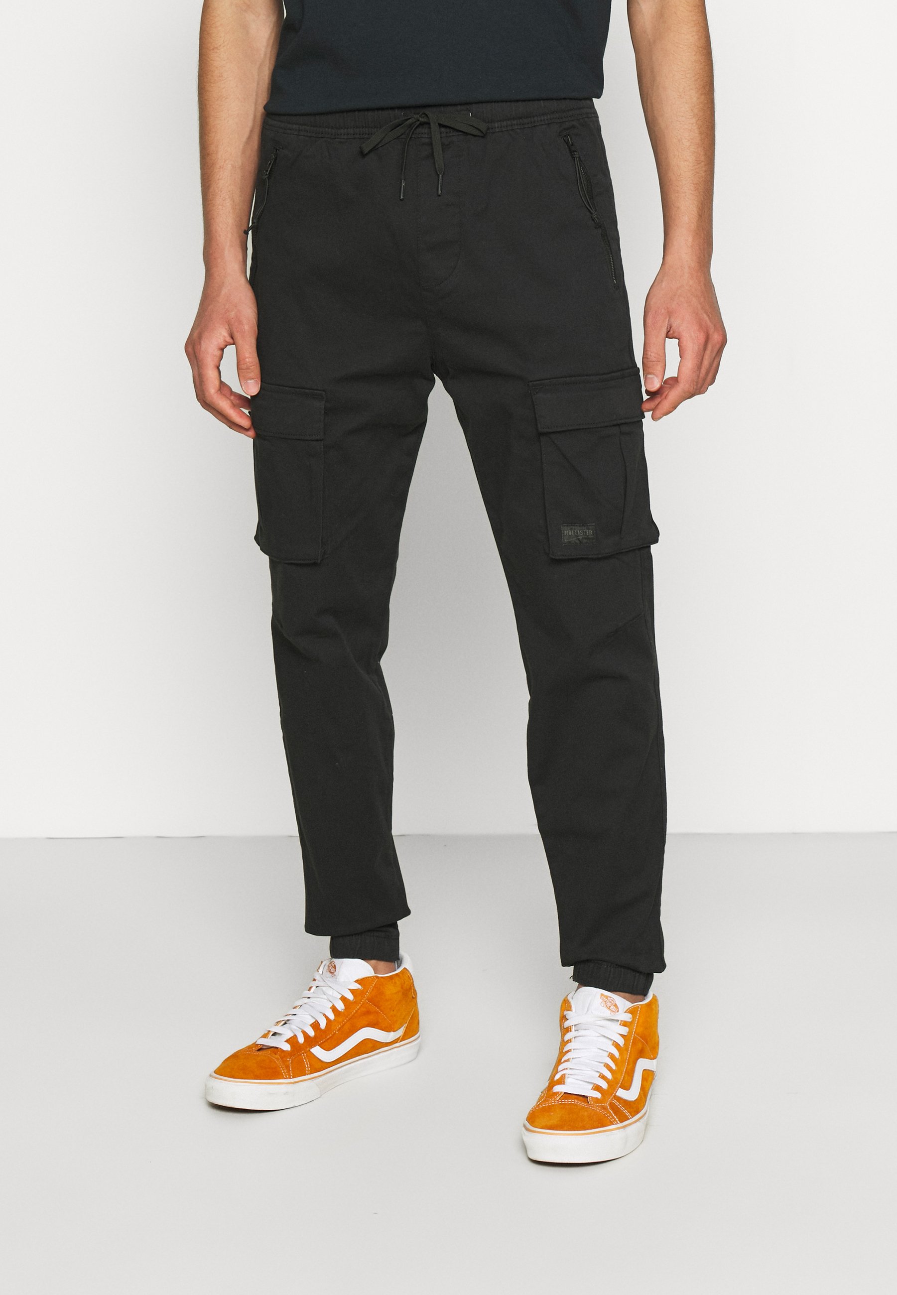hollister jogger