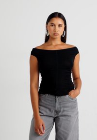 Weekday RUCHED OFF SHOULDER - Apdrukāts T-krekls - black