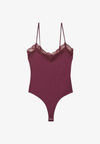 Unselected, bordeaux