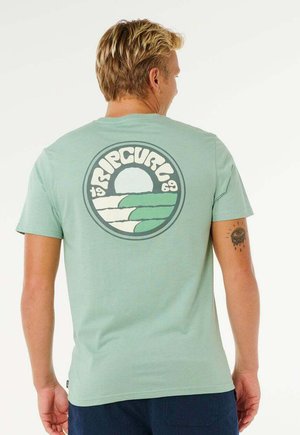 À MANCHES COURTES PACIFIC RINSE STACKED - T-shirt imprimé - aloe