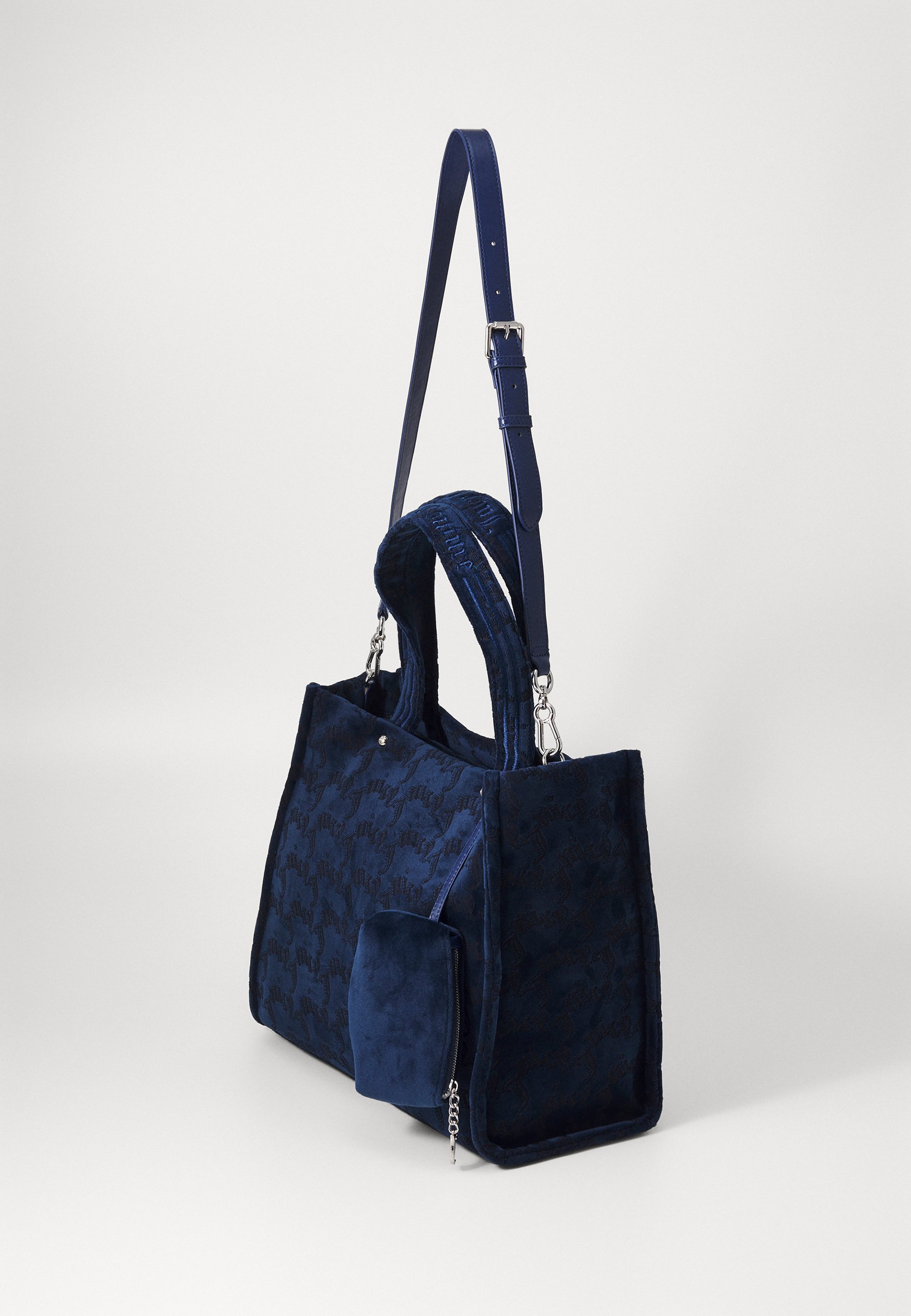 【JUICY COUTURE】IRIS ロゴ コットン ポーチ付 トートバッグ Juicy Couture Iris Patch Canvas L Tote bag canvas black