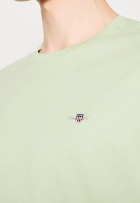 GANT T-shirt basic - light green