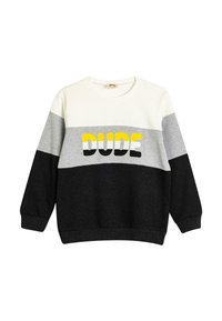 Sudadera tipo crewneck en gris, blanco y negro con la palabra "Dude" en letras amarillas y negras en el pecho; con puños y dobladillo acanalados.