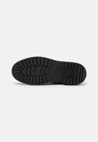 Zign LEATHER - Botine cu șireturi - black
