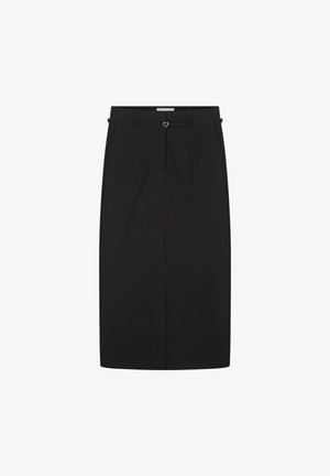 Zwarte kokerrok met een gladde textuur, voorzien van een slim fit, riemlussen en een hartvormige metalen accent bij de tailleband.